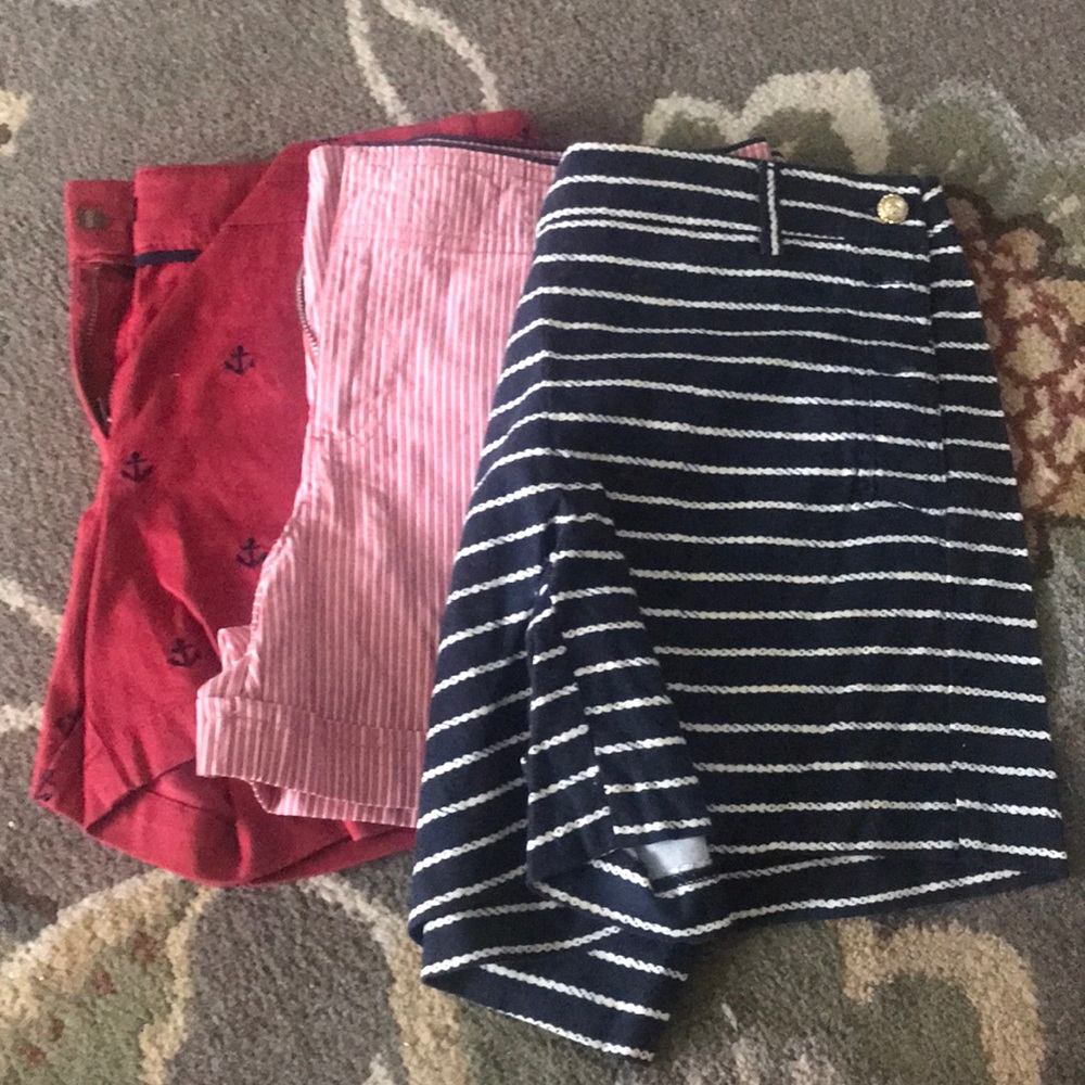 Bundle of size 6 shorts